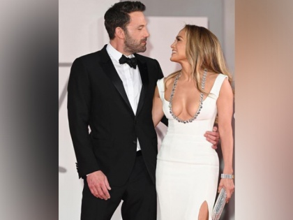 Ben Affleck says he's in 'awe' of Jennifer Lopez | Ben Affleck says he's in 'awe' of Jennifer Lopez