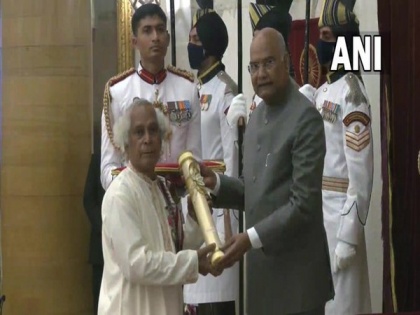 Veteran sculptor Sudarshan Sahoo awarded Padma Vibhushan | Veteran sculptor Sudarshan Sahoo awarded Padma Vibhushan