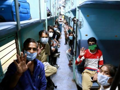44 'Shramik Special' trains brought back over 50,000 migrant workers to Jharkhand | 44 'Shramik Special' trains brought back over 50,000 migrant workers to Jharkhand