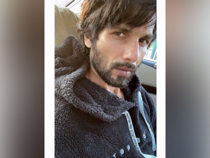 Shahid Kapoor welcomes winter in latest Instagram post | Shahid Kapoor welcomes winter in latest Instagram post