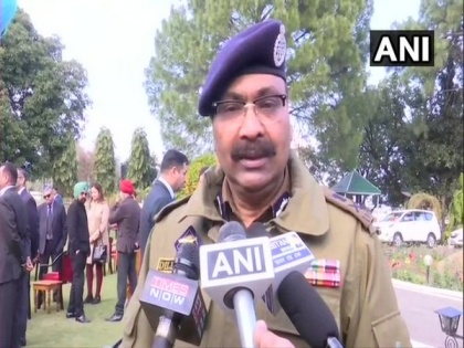JeM terrorist's driver is the cousin of Pulwama suicide bomber: J-K DGP | JeM terrorist's driver is the cousin of Pulwama suicide bomber: J-K DGP