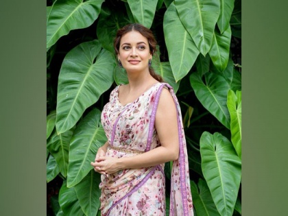 Independence Day: Dia Mirza gives glimpse of her son waving national flag | Independence Day: Dia Mirza gives glimpse of her son waving national flag