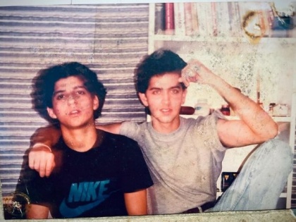 Farhan Akhtar posts childhood picture with birthday boy Hrithik Roshan | Farhan Akhtar posts childhood picture with birthday boy Hrithik Roshan