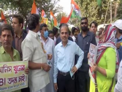Anis Khan murder: West Bengal Congress holds protest in Kolkata, demands justice | Anis Khan murder: West Bengal Congress holds protest in Kolkata, demands justice