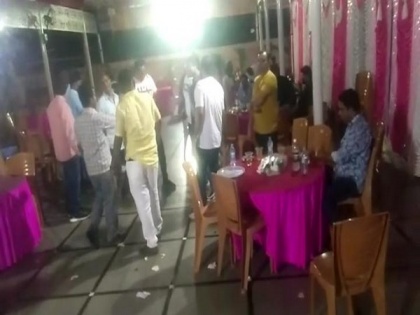Karnataka Minister's aide hosts birthday party, violates norms to prevent COVID-19 | Karnataka Minister's aide hosts birthday party, violates norms to prevent COVID-19