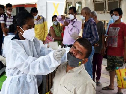 Karnataka reports fresh 12,209 COVID-19 infections, 320 deaths | Karnataka reports fresh 12,209 COVID-19 infections, 320 deaths