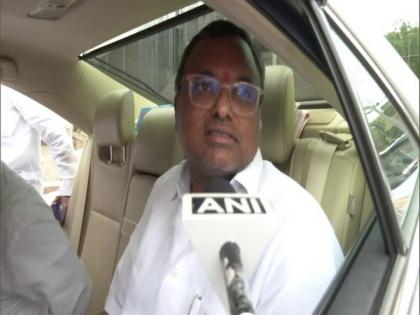 Test Match takes place for 5 days, this is only day 3: Karti Chidambaram arrives at CBI HQ | Test Match takes place for 5 days, this is only day 3: Karti Chidambaram arrives at CBI HQ