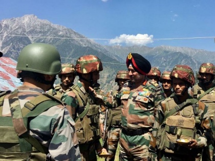 J-K: Lt Gen Ranbir Singh visits Srinagar to review security situation | J-K: Lt Gen Ranbir Singh visits Srinagar to review security situation