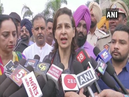 Navjot Singh will attend inauguration of Kartarpur Corridor after getting clearances, says wife | Navjot Singh will attend inauguration of Kartarpur Corridor after getting clearances, says wife