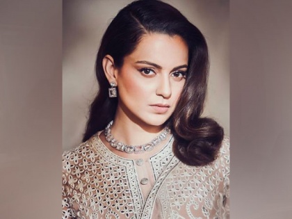 Actor Kangana Ranaut goes down memory lane, shares childhood pictures on Instagram | Actor Kangana Ranaut goes down memory lane, shares childhood pictures on Instagram