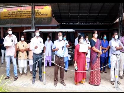 Kerala: Doctors in Alappuzha, Thiruvananthapuram protest against assault on healthcare workers | Kerala: Doctors in Alappuzha, Thiruvananthapuram protest against assault on healthcare workers