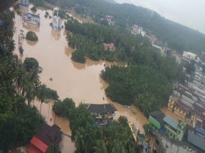 Kerala floods: 72 dead, 58 missing, over 2.5 lakh affected | Kerala floods: 72 dead, 58 missing, over 2.5 lakh affected
