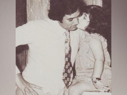 'It's our day together, now and forever,' writes Twinkle Khanna for her and Rajesh Khanna's special day | 'It's our day together, now and forever,' writes Twinkle Khanna for her and Rajesh Khanna's special day 'It's our day together, now and forever,' writes Twinkle Khanna for her and Rajesh Khanna's special day | 'It's our day together, now and forever,' writes Twinkle Khanna for her and Rajesh Khanna's special day