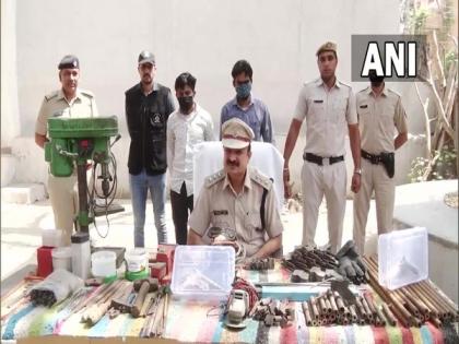 Haryana Police busts illegal arms factory in Gurugram | Haryana Police busts illegal arms factory in Gurugram