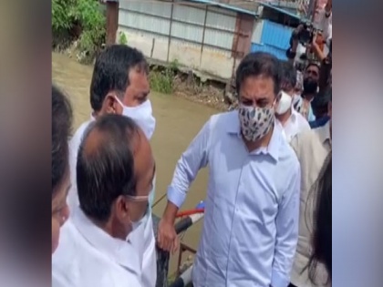 Team of ministers visit Telangana's Warangal to review rain, flood situation | Team of ministers visit Telangana's Warangal to review rain, flood situation