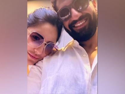 Katrina Kaif shares cute morning selfies with husband Vicky Kaushal | Katrina Kaif shares cute morning selfies with husband Vicky Kaushal