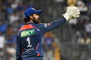 Gavaskar believes CSK, RCB to go for KL Rahul in IPL auction | Gavaskar believes CSK, RCB to go for KL Rahul in IPL auction Gavaskar believes CSK, RCB to go for KL Rahul in IPL auction | Gavaskar believes CSK, RCB to go for KL Rahul in IPL auction