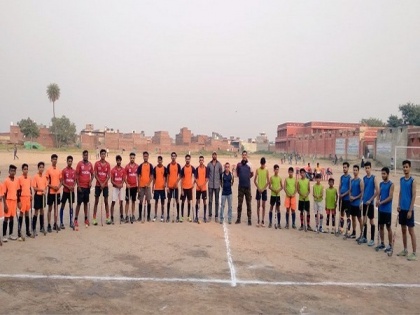 Over 250 hockey players resume sports activities in Uttar Pradesh | Over 250 hockey players resume sports activities in Uttar Pradesh