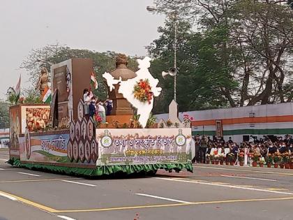 Kolkata: After Centre's rejection, tableau on Netaji showcased on Red Road during Republic Day parade | Kolkata: After Centre's rejection, tableau on Netaji showcased on Red Road during Republic Day parade Kolkata: After Centre's rejection, tableau on Netaji showcased on Red Road during Republic Day parade | Kolkata: After Centre's rejection, tableau on Netaji showcased on Red Road during Republic Day parade