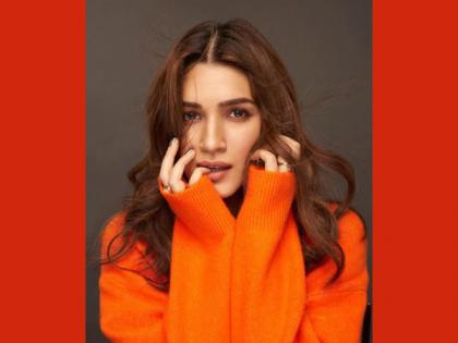 Kriti Sanon wraps 'Shehzada', hops right onto 'Bachchhan Paandey' promotions | Kriti Sanon wraps 'Shehzada', hops right onto 'Bachchhan Paandey' promotions Kriti Sanon wraps 'Shehzada', hops right onto 'Bachchhan Paandey' promotions | Kriti Sanon wraps 'Shehzada', hops right onto 'Bachchhan Paandey' promotions