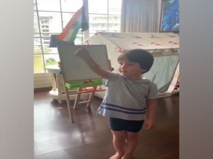 Kareena Kapoor shares adorable video featuring little Taimur Ali Khan as he sings national anthem | Kareena Kapoor shares adorable video featuring little Taimur Ali Khan as he sings national anthem