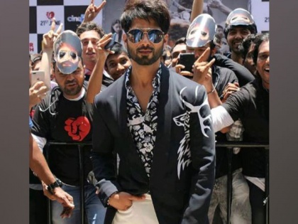 Shahid Kapoor relives 'Kabir Singh' memories with stunning throwback pic, says 'This love is rare' | Shahid Kapoor relives 'Kabir Singh' memories with stunning throwback pic, says 'This love is rare'