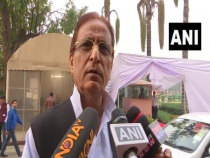 SC adjourns hearing on Azam Khan's plea seeking interim bail to campaign in UP elections | SC adjourns hearing on Azam Khan's plea seeking interim bail to campaign in UP elections SC adjourns hearing on Azam Khan's plea seeking interim bail to campaign in UP elections | SC adjourns hearing on Azam Khan's plea seeking interim bail to campaign in UP elections