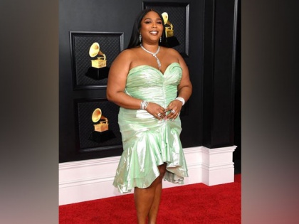 Lizzo confirms relationship with 'mystery man' she was spotted with on Valentine's Day | Lizzo confirms relationship with 'mystery man' she was spotted with on Valentine's Day
