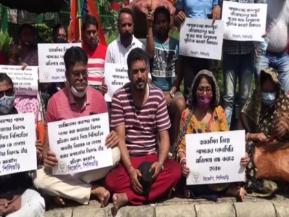 BJP protest against West Bengal govt over molestation allegations by TMC cadre in Siliguri | BJP protest against West Bengal govt over molestation allegations by TMC cadre in Siliguri