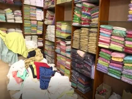 Lucknow's Chikankari industry badly hit by virus lockdown | Lucknow's Chikankari industry badly hit by virus lockdown