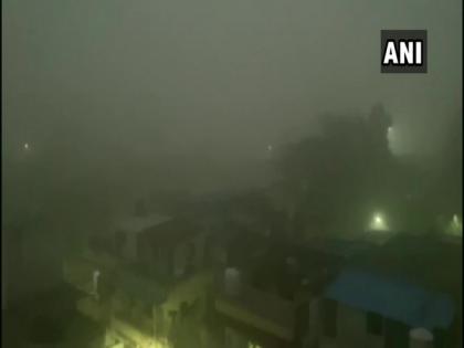 People enjoy fog, light rains in Maharashtra's Nashik | People enjoy fog, light rains in Maharashtra's Nashik People enjoy fog, light rains in Maharashtra's Nashik | People enjoy fog, light rains in Maharashtra's Nashik