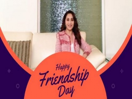 Madhuri Dixit urges people to 'Stay Connected' on Friendship Day | Madhuri Dixit urges people to 'Stay Connected' on Friendship Day