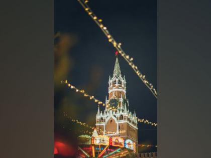Christmas Eve 2020: Here's how India celebrated amid coronavirus pandemic | Christmas Eve 2020: Here's how India celebrated amid coronavirus pandemic Christmas Eve 2020: Here's how India celebrated amid coronavirus pandemic | Christmas Eve 2020: Here's how India celebrated amid coronavirus pandemic