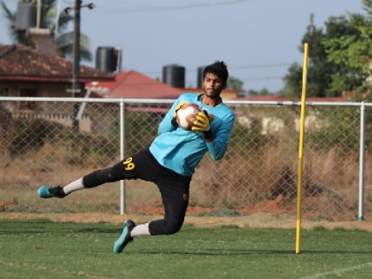 Hyderabad FC goalkeeper Manas Dubey joins TRAU FC on loan | Hyderabad FC goalkeeper Manas Dubey joins TRAU FC on loan