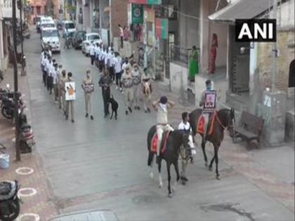 Gujarat police use animals for awareness campaign against coronavirus | Gujarat police use animals for awareness campaign against coronavirus