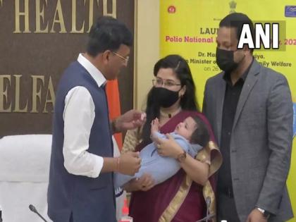 Mandaviya launches Polio National Immunization Day - 2022, administers polio drops to children | Mandaviya launches Polio National Immunization Day - 2022, administers polio drops to children