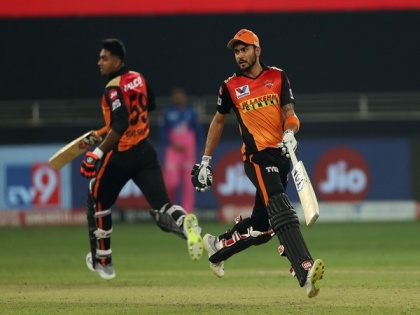 IPL: Harsh call by selectors to drop Manish Pandey against DC, says Warner | IPL: Harsh call by selectors to drop Manish Pandey against DC, says Warner