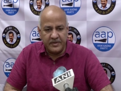 Centre playing politics by not giving aid to Delhi to face COVID-19 crisis, alleges Sisodia | Centre playing politics by not giving aid to Delhi to face COVID-19 crisis, alleges Sisodia