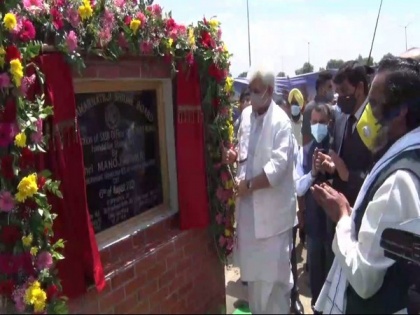 J&K LG lays foundation stone of SABS office, Yatri Niwas at Srinagar | J&K LG lays foundation stone of SABS office, Yatri Niwas at Srinagar