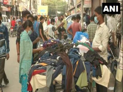 Delhi: North East District authorities shut two markets for violating COVID-19 norms | Delhi: North East District authorities shut two markets for violating COVID-19 norms