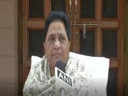 Covid-19 vaccination: Mayawati urges Centre to make free arrangements for poor | Covid-19 vaccination: Mayawati urges Centre to make free arrangements for poor Covid-19 vaccination: Mayawati urges Centre to make free arrangements for poor | Covid-19 vaccination: Mayawati urges Centre to make free arrangements for poor