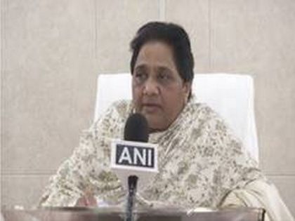 COVID-19 lockdown: Mayawati demands 'relief package' for poor | COVID-19 lockdown: Mayawati demands 'relief package' for poor