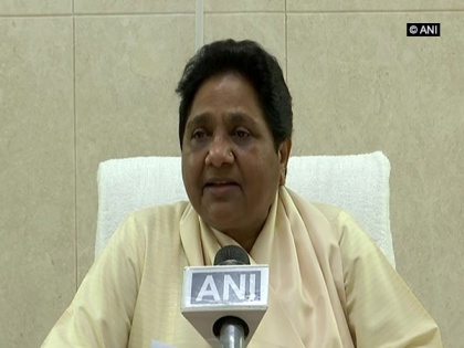 Mayawati seeks stringent action against attackers of BSP Delhi candidate Narayan Dutt Sharma | Mayawati seeks stringent action against attackers of BSP Delhi candidate Narayan Dutt Sharma