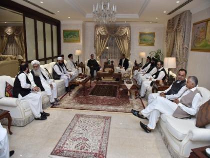 Taliban delegation meets Pak officials in Doha, discuss border issues, humanitarian aid | Taliban delegation meets Pak officials in Doha, discuss border issues, humanitarian aid