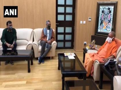 Prakash Jha meets UP CM Yogi Adityanath in Lucknow | Prakash Jha meets UP CM Yogi Adityanath in Lucknow Prakash Jha meets UP CM Yogi Adityanath in Lucknow | Prakash Jha meets UP CM Yogi Adityanath in Lucknow