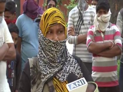 Around 90 stranded workers staying around Delhi's Talkatora Road demand to be sent back home | Around 90 stranded workers staying around Delhi's Talkatora Road demand to be sent back home