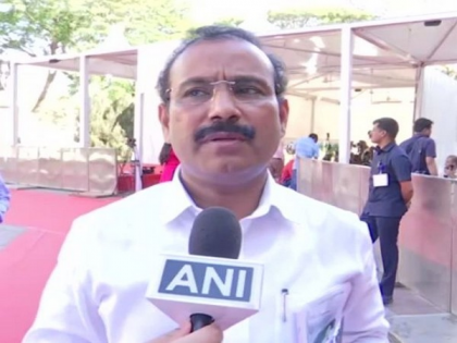Two more test positive for coronavirus in Maharashtra, total count climbs to 19 | Two more test positive for coronavirus in Maharashtra, total count climbs to 19 Two more test positive for coronavirus in Maharashtra, total count climbs to 19 | Two more test positive for coronavirus in Maharashtra, total count climbs to 19