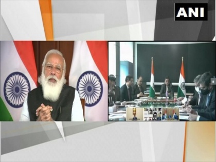 Govt aims to produce 40GW solar energy by rooftop solar projects in next 1.5 years: PM Modi | Govt aims to produce 40GW solar energy by rooftop solar projects in next 1.5 years: PM Modi
