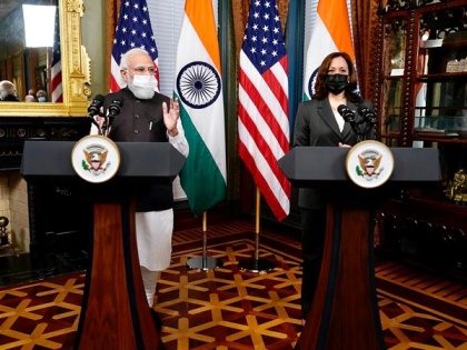 PM Modi praises Kamala Harris as 'source of inspiration', invites her to India | PM Modi praises Kamala Harris as 'source of inspiration', invites her to India