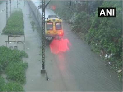Trains services adversely affected in parts of West Bengal after heavy rainfall | Trains services adversely affected in parts of West Bengal after heavy rainfall